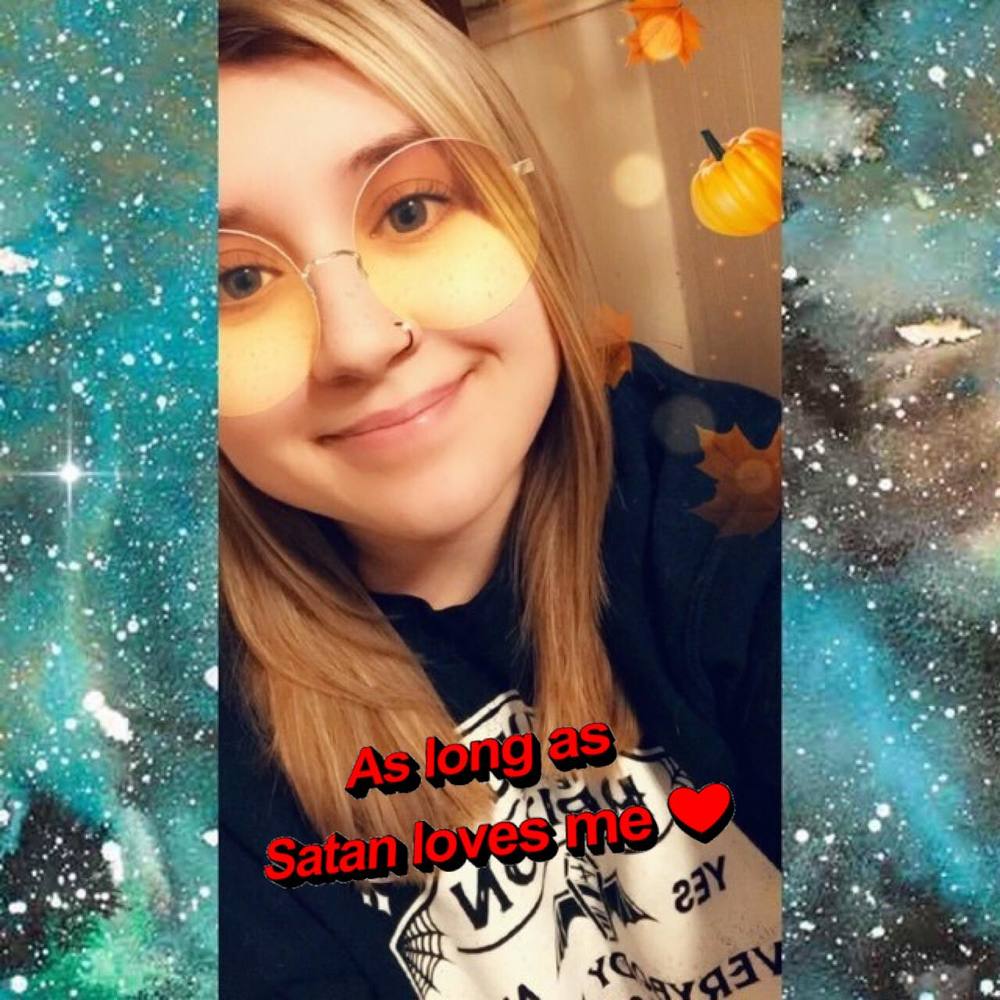 Meet your Posher, Mackenzie